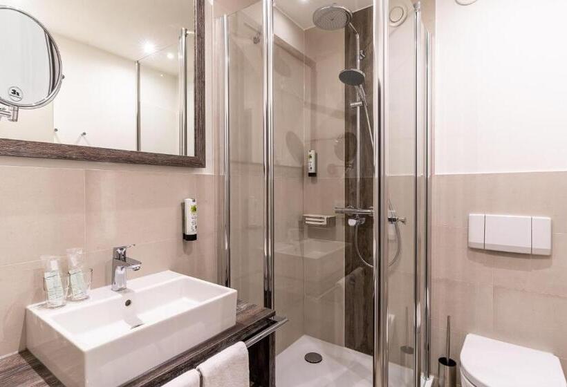 غرفة قياسية, Garni Kölfhamm