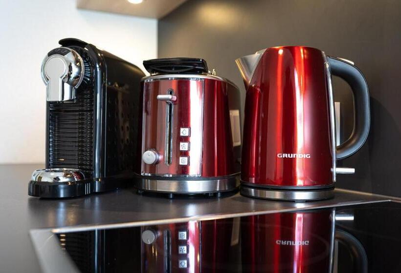 جناح, Garni Kölfhamm