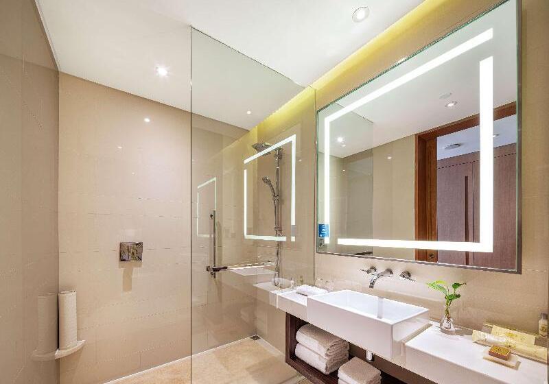 اتاق لوکس با تخت بزرگ, Hilton Garden Inn Chengdu Huayang