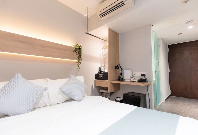 اتاق عادی, Nuve