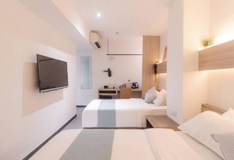 اتاق خانوادگی, Nuve