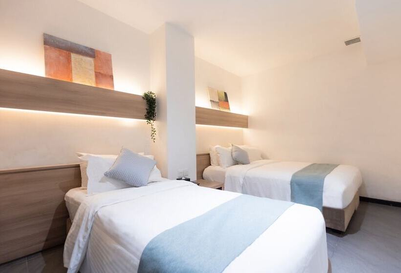 اتاق خانوادگی, Nuve