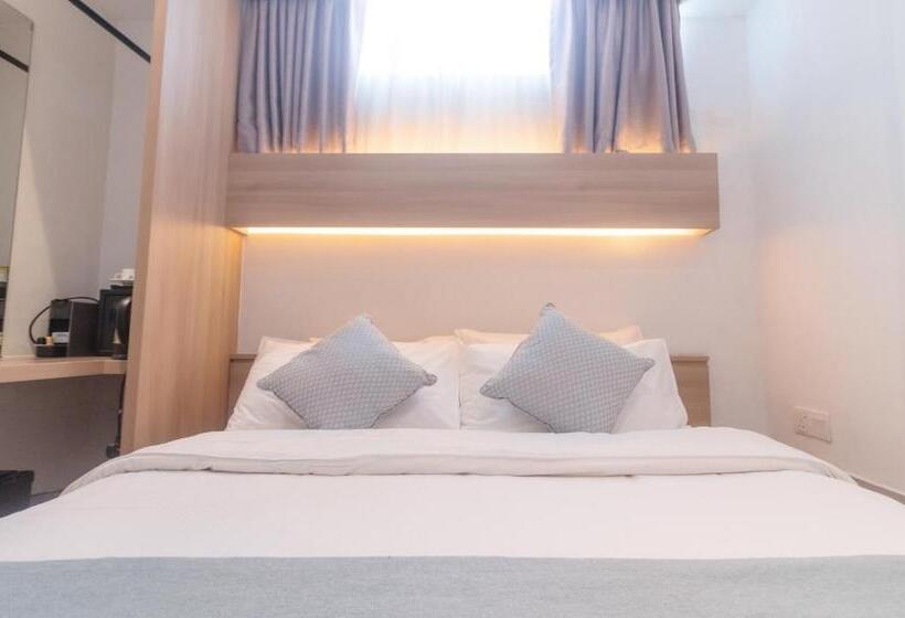 اتاق کلاسیک, Nuve