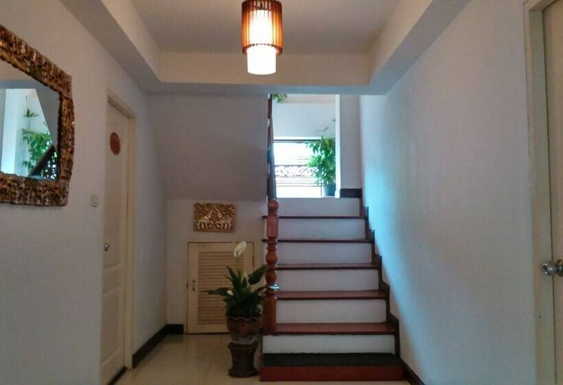 Chambre Standard, Rachamankha Flora House