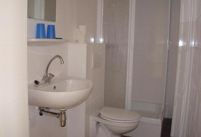 Апартаменты 2 Спальни, Rasch