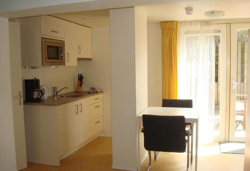 Студио Стандарт с Террасой, Rasch