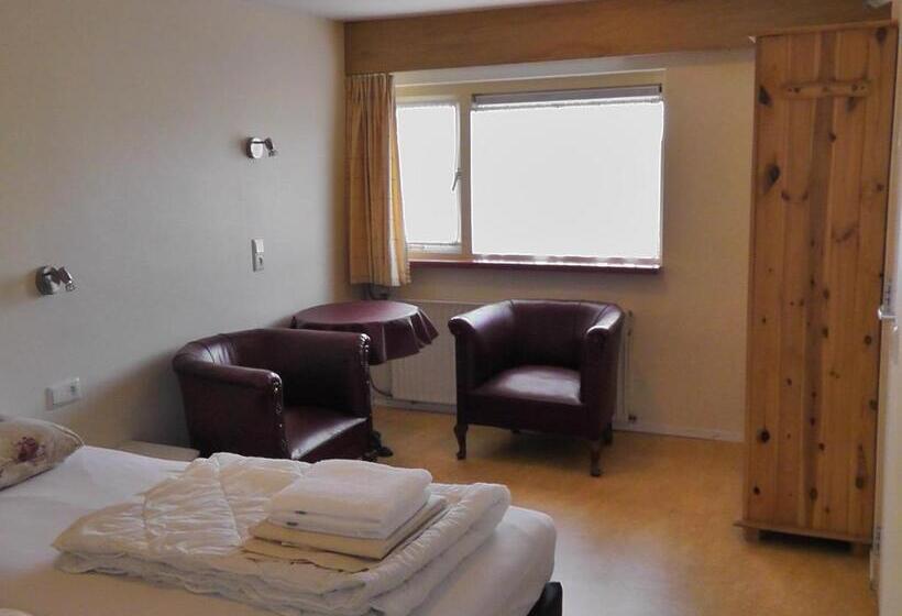 Апартаменты 1 Спальня с Террасой, Rasch