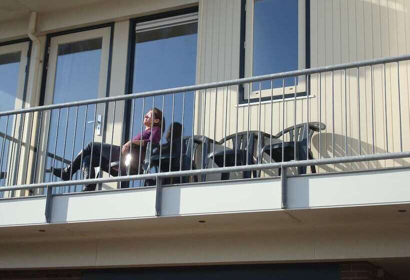 Апартаменты 2 Спальни, Rasch