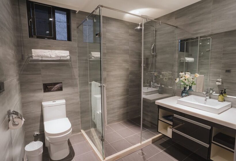 اتاق خانوادگی, Royal Rose Hotel Xinsheng