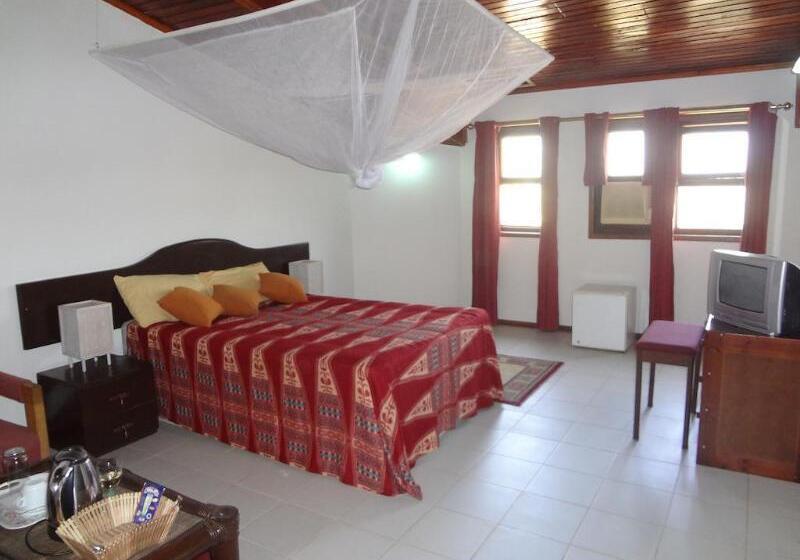 اتاق استاندارد سه نفره, Royal Rose Hotel Xinsheng