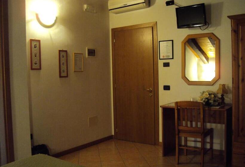 Chambre Standard Individuelle, Agriturismo Sant' Anna