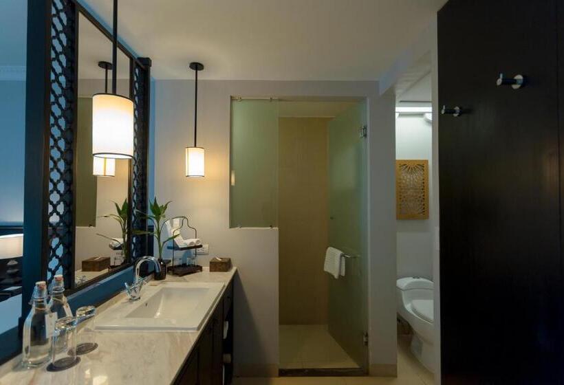 سوییت با چشمانداز استخر, Sarai Resort & Spa And Wander By Sarai