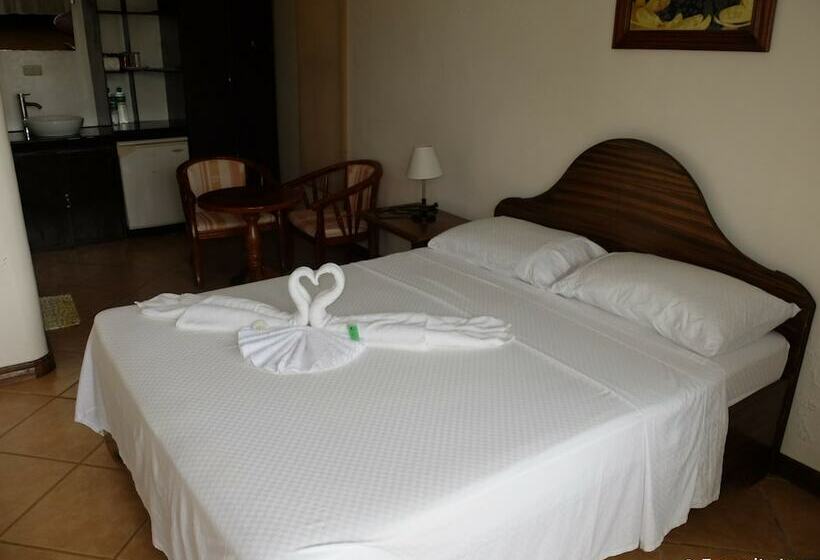 חדר סופריור, Turtle Inn Resort