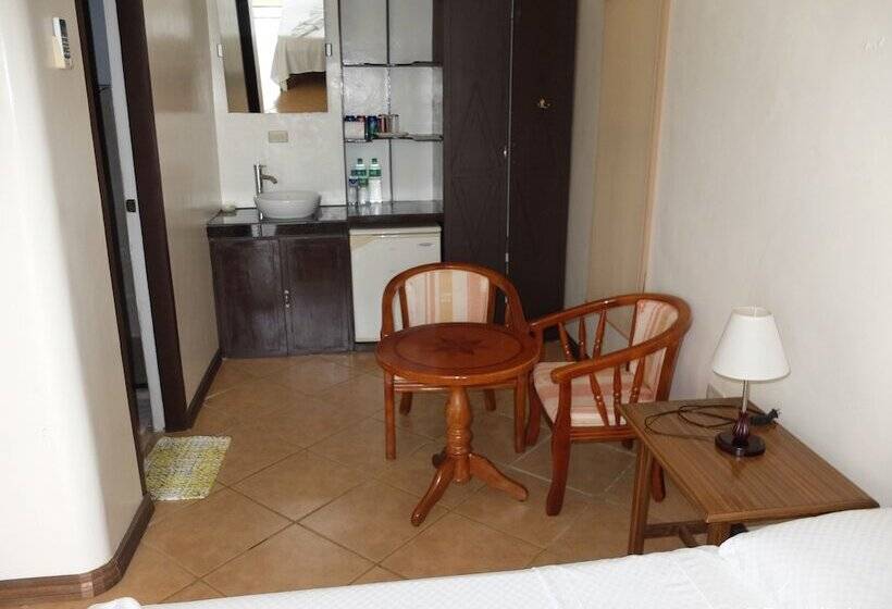 חדר סופריור, Turtle Inn Resort