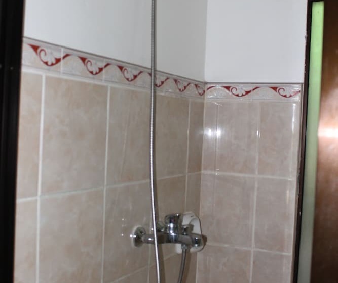 חדר משפחתי, Turtle Inn Resort