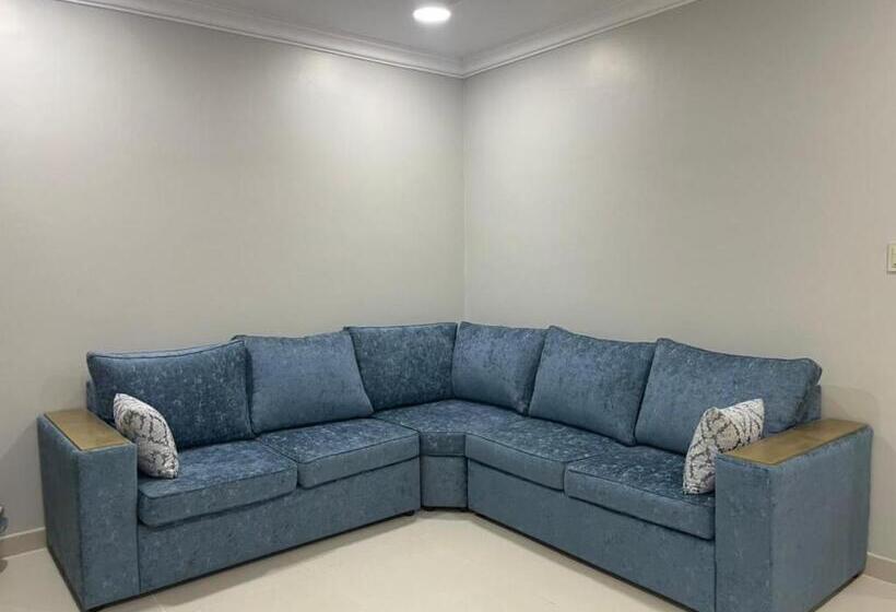3 Schlafzimmer Apartment, شقق ليالي الشرق للوحدات 1