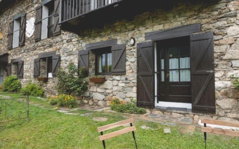 스탠다드 스튜디오, Santa Maria Taull