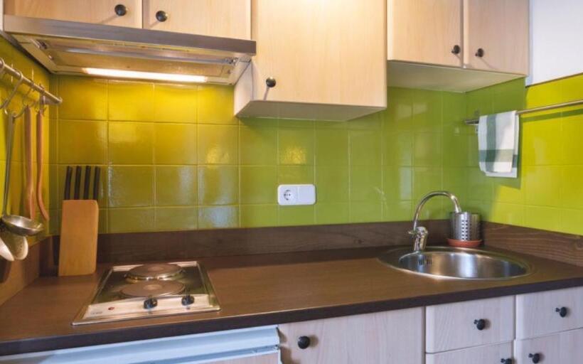 스탠다드 스튜디오, Santa Maria Taull