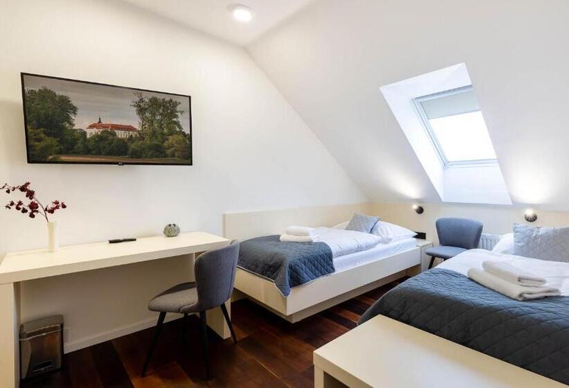 スタンダードルーム, Pension Chmelnice