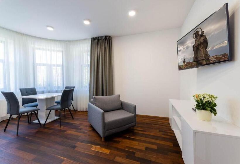 スイート, Pension Chmelnice