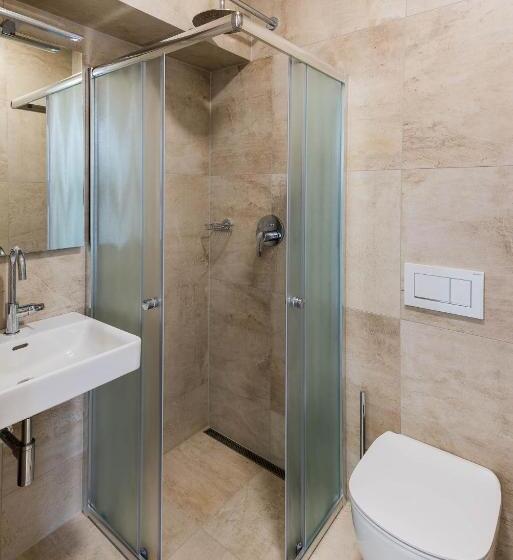 スタンダードトリプルルーム, Pension Chmelnice