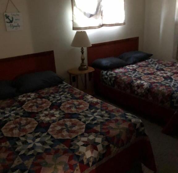 חדר משפחתי, Kentucky Lake Hickory Hill Resort