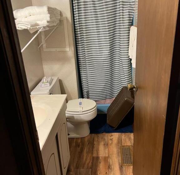 חדר משפחתי, Kentucky Lake Hickory Hill Resort