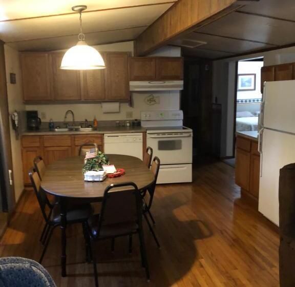 חדר משפחתי, Kentucky Lake Hickory Hill Resort