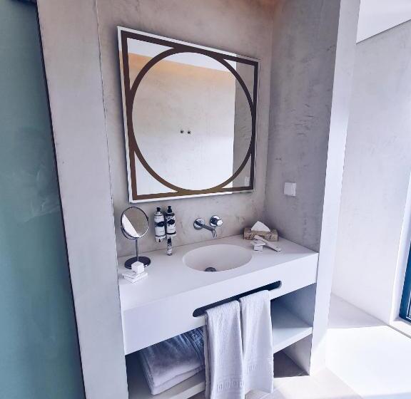 غرفة سوبيريور مطلّة علي البحر, Sines Sea View Business & Leisure