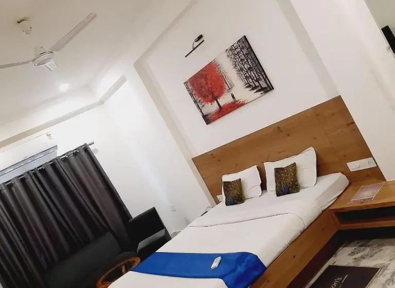 デラックスルーム, Nisha Nest, Bhopal