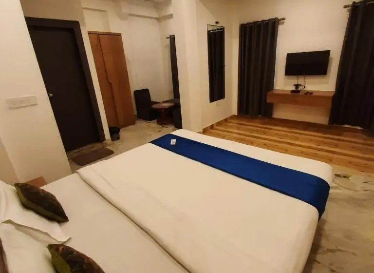 デラックスルーム, Nisha Nest, Bhopal