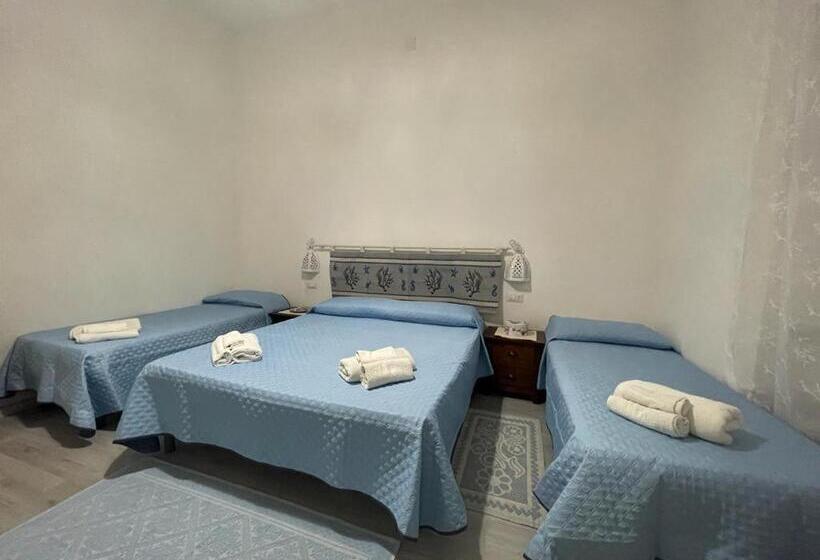 带海景标准四人间, Affittacamere Aiosardegna Al Porto