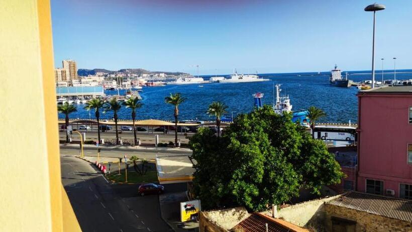 带海景标准四人间, Affittacamere Aiosardegna Al Porto