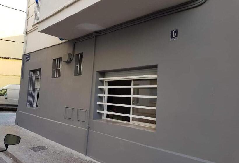 جناح مزود بجاكوزى, Cozy Rooms   Bañera Hidromasaje