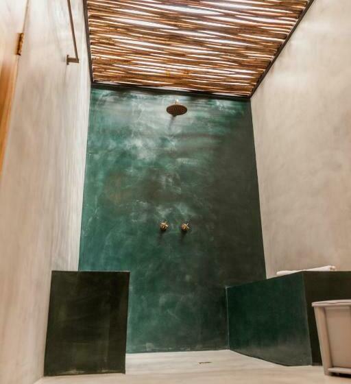 غرفة ديلوكس, Bora Bora Beach Club