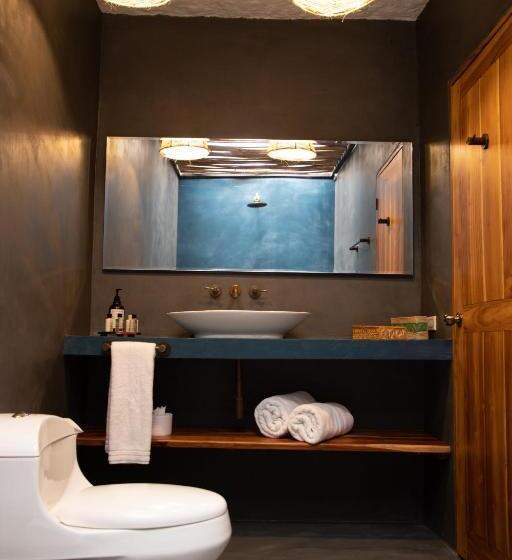 اتاق لوکس, Bora Bora Beach Club