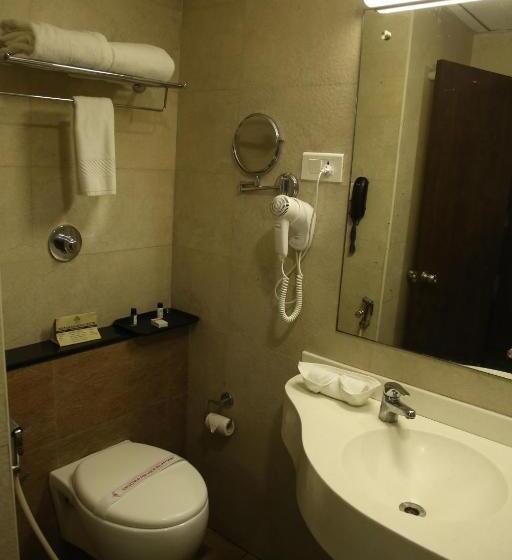 غرفة سوبيريور, West Fort