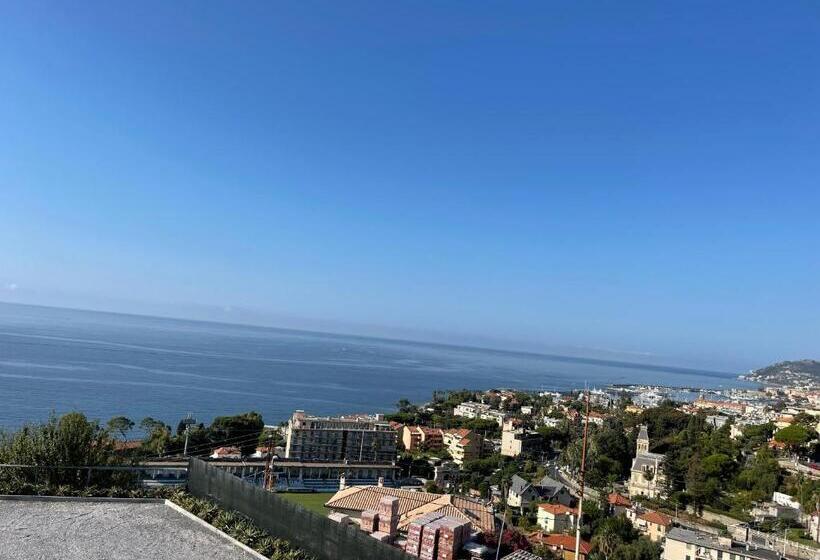 غرفة قياسية مطلّة علي الحديقة, Agaves