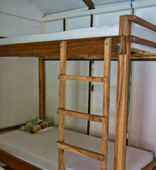 اتاق استاندارد سه تخته با چشم‌انداز استخر, Cabañas Orlando Y Más Na  Tayrona