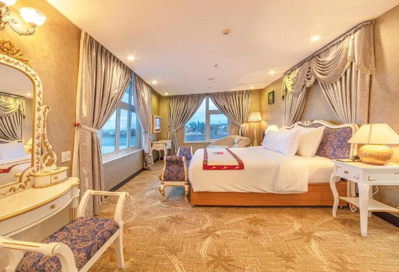 اتاق استاندارد با تخت بزرگ, Vietsovpetro Hotel Dalat