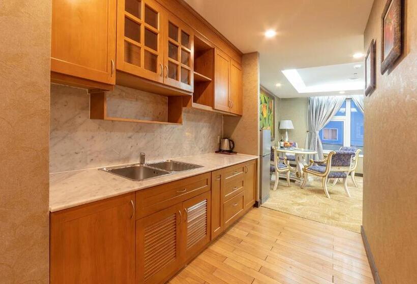 اتاق استاندارد با تخت بزرگ, Vietsovpetro Hotel Dalat