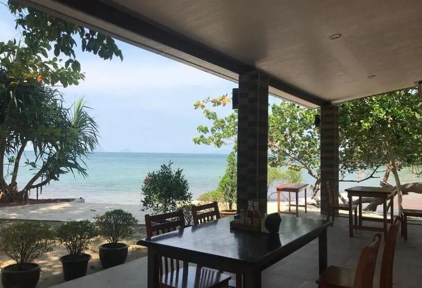 キングサイズベッドのスタンダードルーム, Mupa Resort
