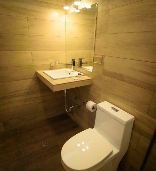 标准单人间, Piedra Santa   Moquegua