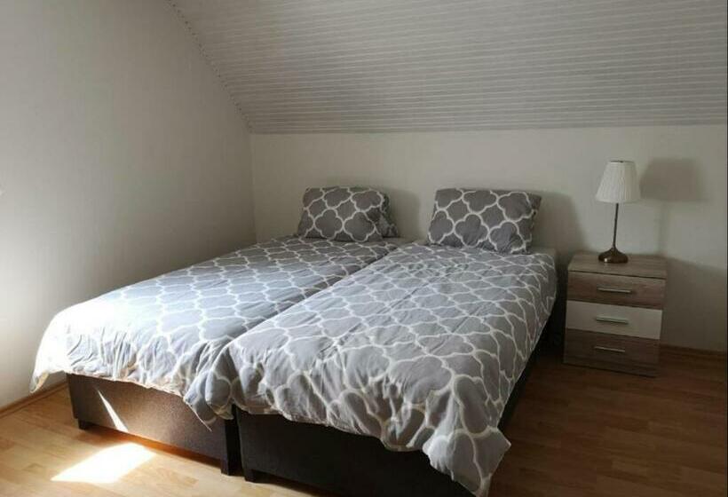 חדר סטנדרט, Quiet Room In Budapest Near Airport With Free Parking