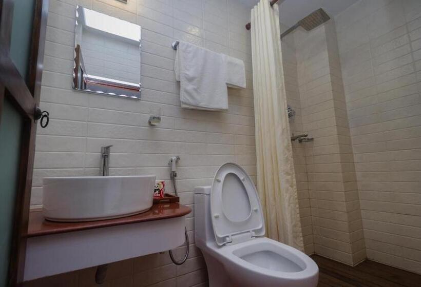 اتاق استاندارد با چشمانداز باغ, Yalamul Garden