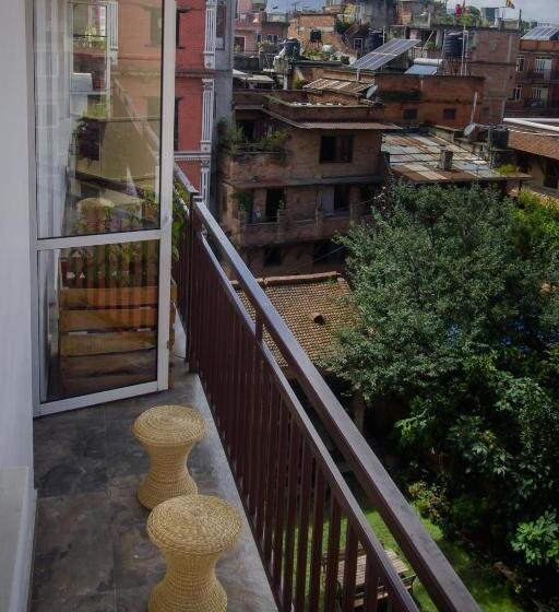 اتاق سوپریور, Yalamul Garden