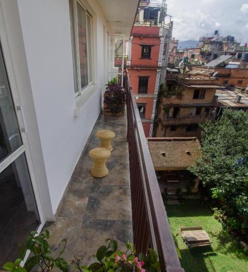 اتاق استاندارد با بالکن, Yalamul Garden