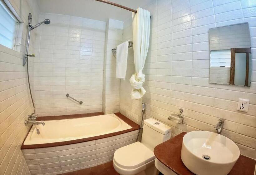 اتاق استاندارد با بالکن, Yalamul Garden