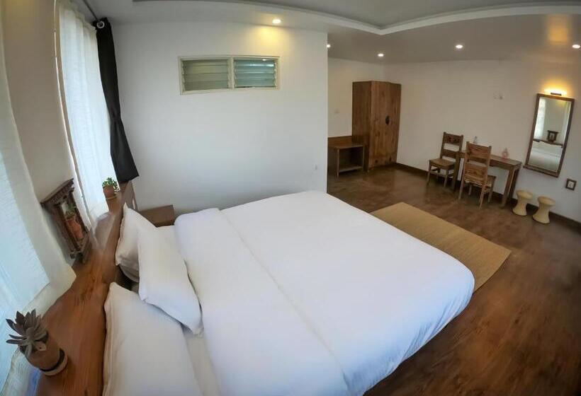 اتاق استاندارد با بالکن, Yalamul Garden