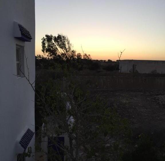 اتاق استاندارد با چشم‌انداز باغ, Nour Mogador